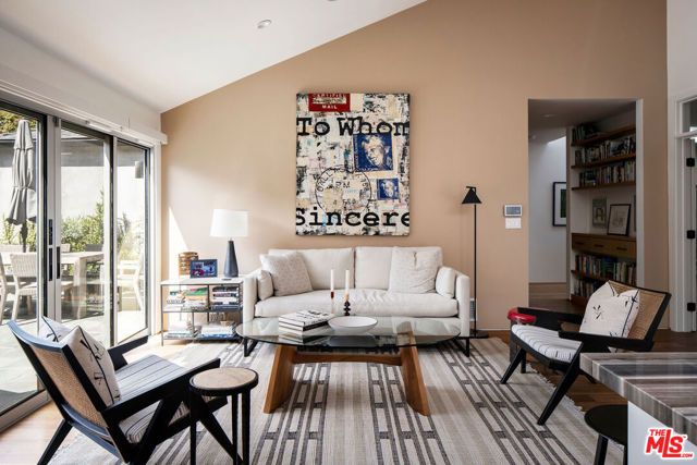 10481 Lindbrook Drive, Los Angeles, CA 90024