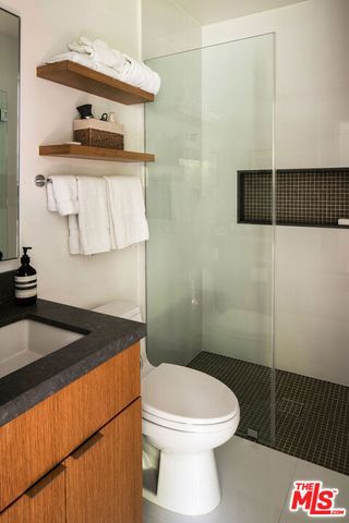 10481 Lindbrook Drive, Los Angeles, CA 90024