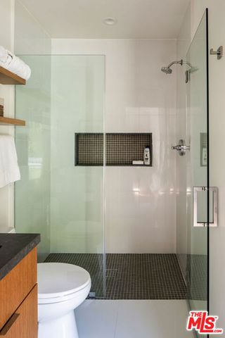 10481 Lindbrook Drive, Los Angeles, CA 90024