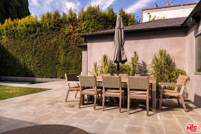 10481 Lindbrook Drive, Los Angeles, CA 90024