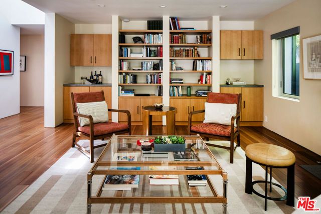 10481 Lindbrook Drive, Los Angeles, CA 90024