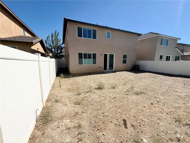 2511 Gunner Ridge, Rialto, CA 92377