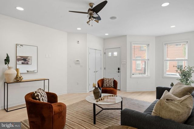 765 S 15TH ST, Philadelphia, PA 19146