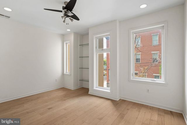765 S 15TH ST, Philadelphia, PA 19146