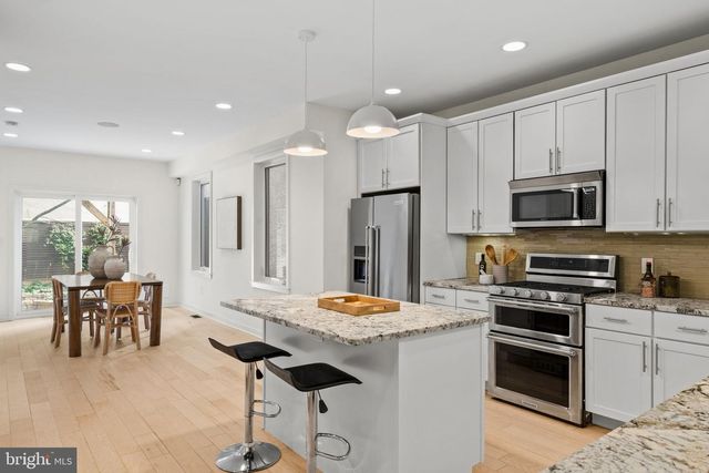 765 S 15TH ST, Philadelphia, PA 19146