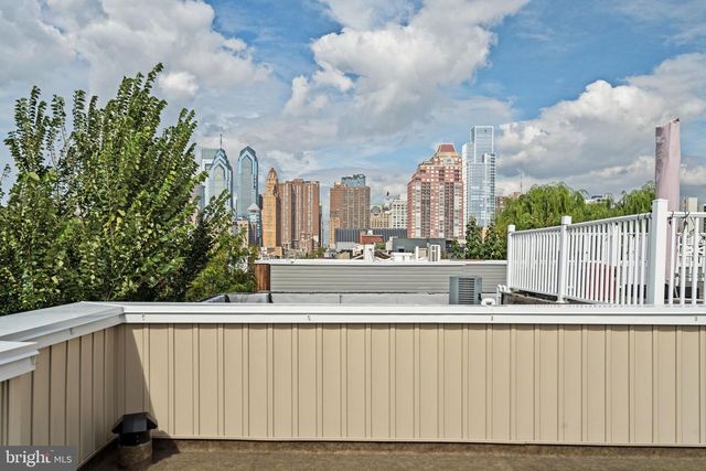 765 S 15TH ST, Philadelphia, PA 19146