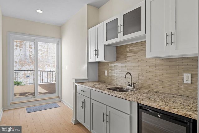 765 S 15TH ST, Philadelphia, PA 19146