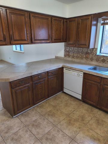 630 Gianera Avenue, Socorro, NM 87801