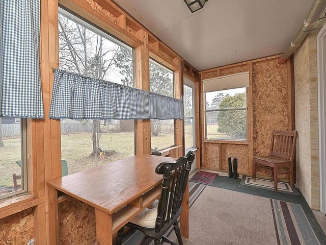 911 SW 4th Avenue, Grand Rapids, MN 55744