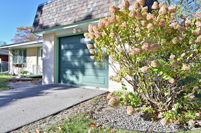 911 SW 4th Avenue, Grand Rapids, MN 55744