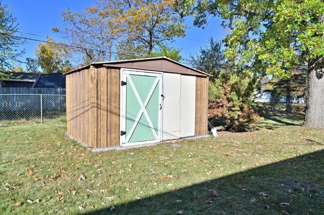 911 SW 4th Avenue, Grand Rapids, MN 55744