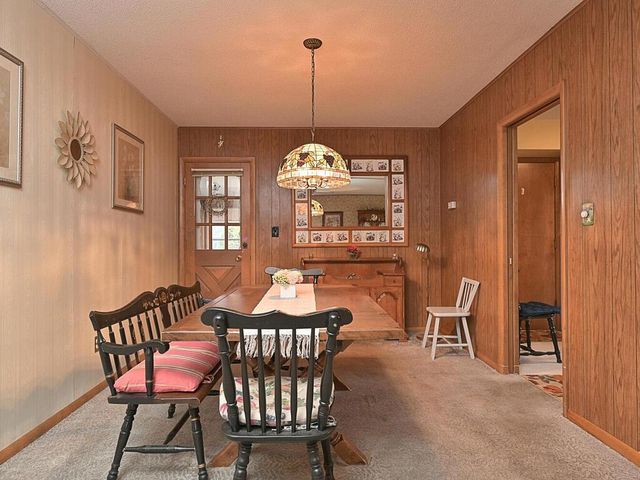 911 SW 4th Avenue, Grand Rapids, MN 55744