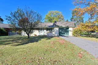 911 SW 4th Avenue, Grand Rapids, MN 55744