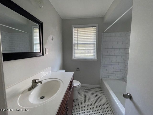 1274 BELMONT Terrace 2, Jacksonville, FL 32207