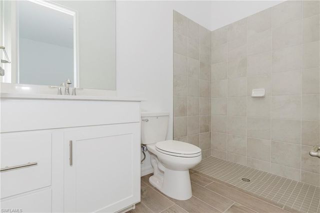 5444 FANCOURT LINKS WAY, Ave Maria, FL 34142