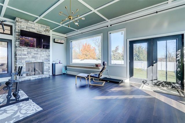 65 Pendleton Hill Drive, Brighton, NY 14618