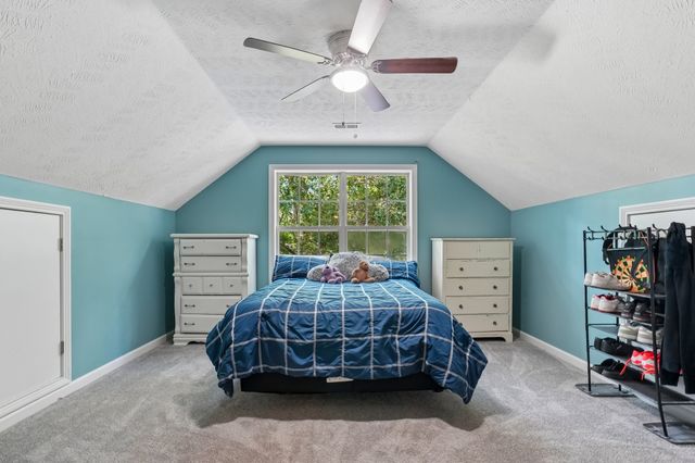 828 Seven Mile Ferry Rd, Clarksville, TN 37040