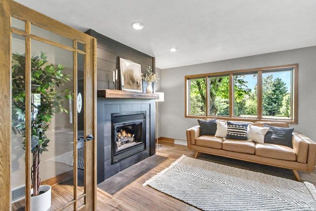 4800 Westman Court, Middleton, WI 53562