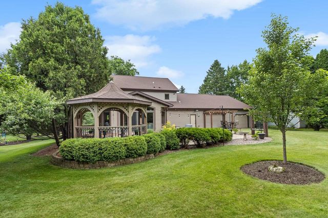 4800 Westman Court, Middleton, WI 53562
