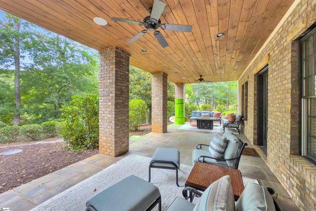 155 Village Point Drive, Sunset, SC 29685