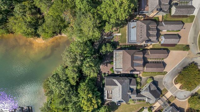 155 Village Point Drive, Sunset, SC 29685