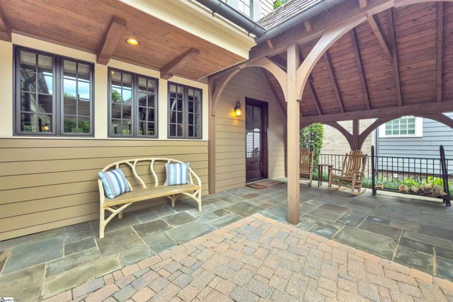 155 Village Point Drive, Sunset, SC 29685