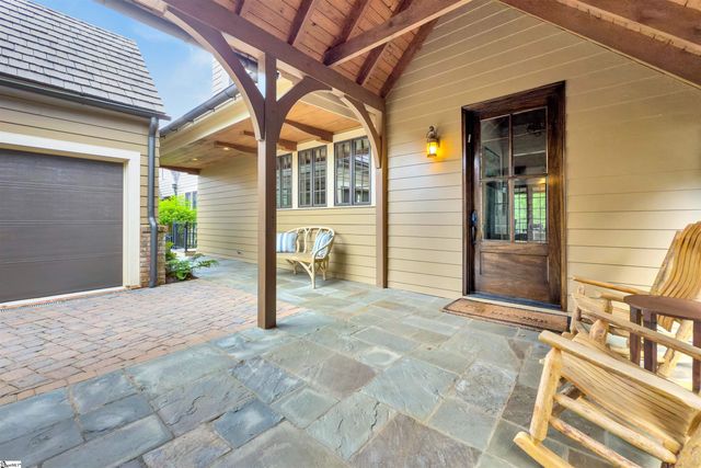 155 Village Point Drive, Sunset, SC 29685