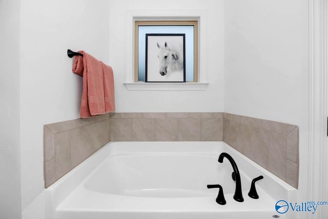 15640 Bees Street NW, Harvest, AL 35749