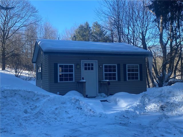 343 County Highway 12, Laurens, NY 13796