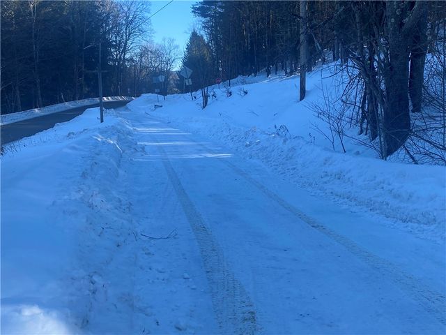 343 County Highway 12, Laurens, NY 13796