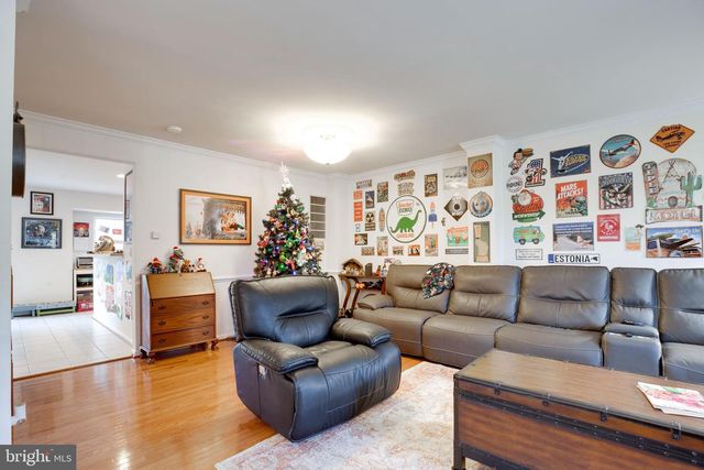 4594 BARRINGER PL, Fairfax, VA 22030