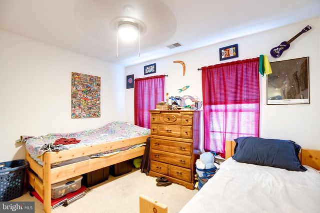 4594 BARRINGER PL, Fairfax, VA 22030