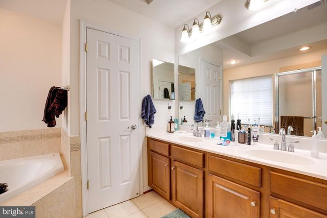 4594 BARRINGER PL, Fairfax, VA 22030