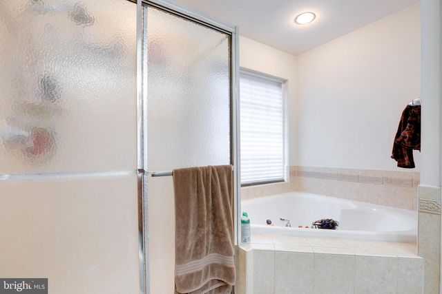 4594 BARRINGER PL, Fairfax, VA 22030