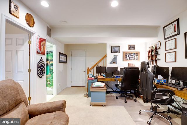 4594 BARRINGER PL, Fairfax, VA 22030
