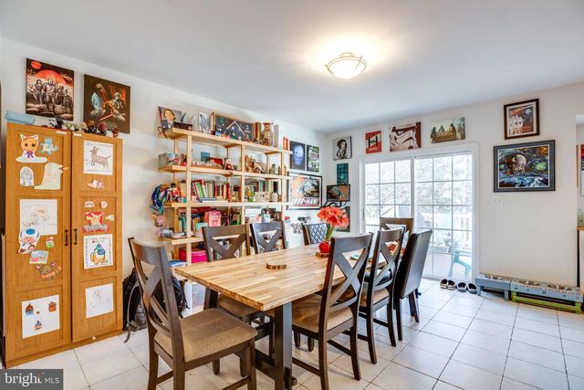 4594 BARRINGER PL, Fairfax, VA 22030