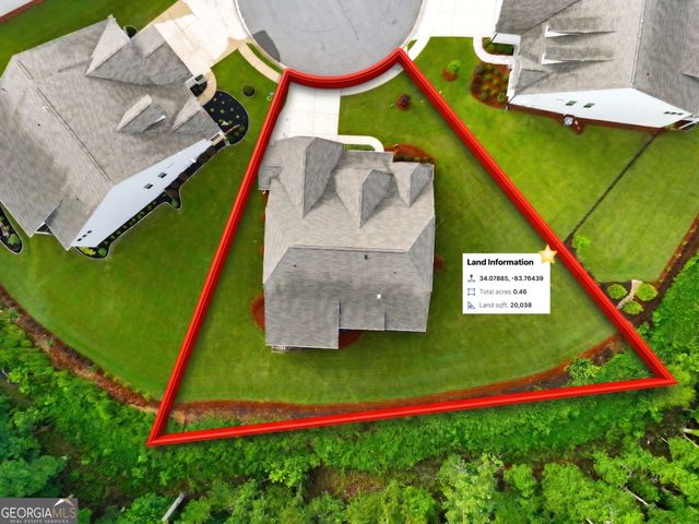 386 Kentucky Court, Hoschton, GA 30548