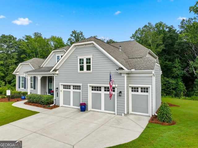 386 Kentucky Court, Hoschton, GA 30548