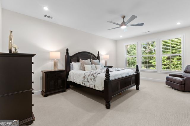 386 Kentucky Court, Hoschton, GA 30548