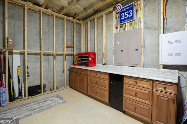 386 Kentucky Court, Hoschton, GA 30548