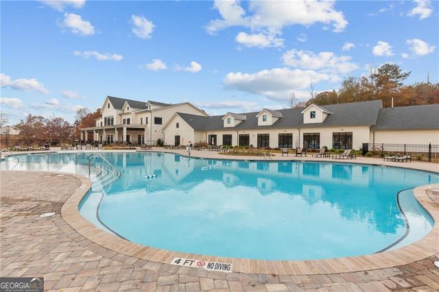 386 Kentucky Court, Hoschton, GA 30548