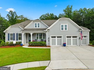 386 Kentucky Court, Hoschton, GA 30548