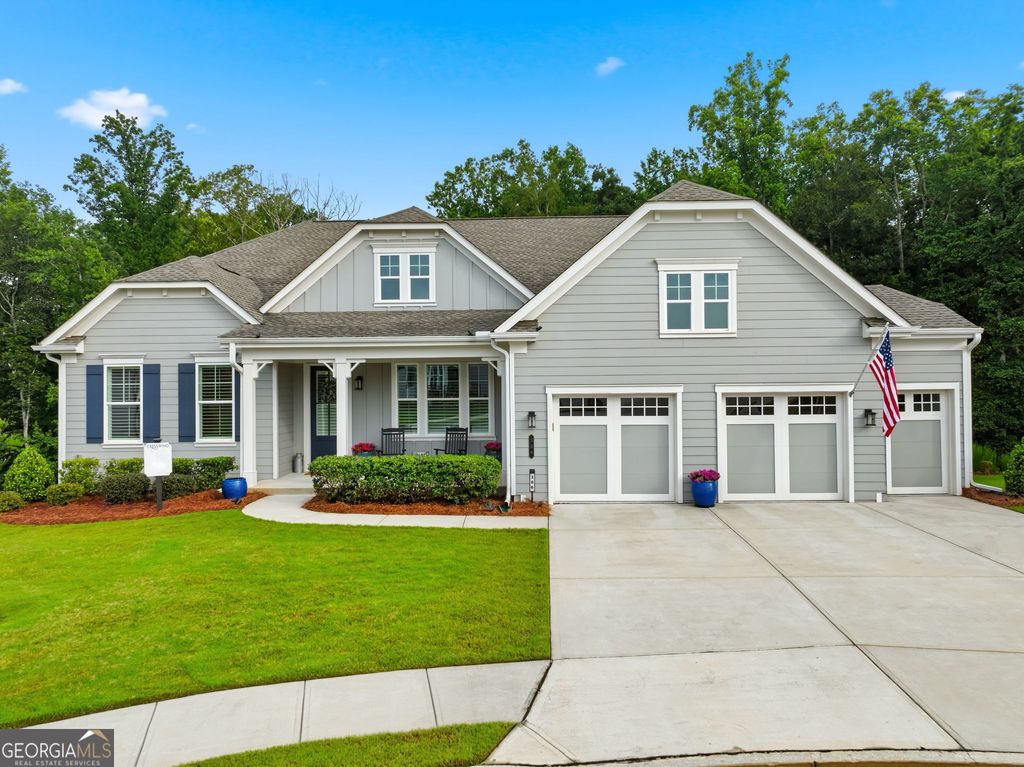 386 Kentucky Court, Hoschton, GA 30548