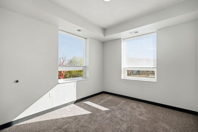 2318 Jefferson St NE 265, Minneapolis, MN 55418