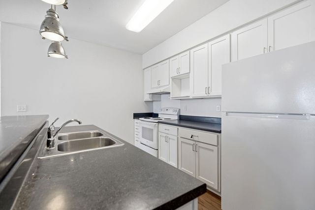 2318 Jefferson St NE 265, Minneapolis, MN 55418