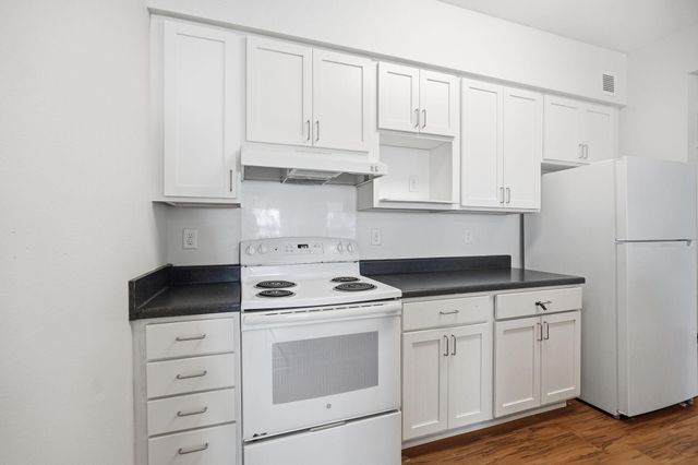 2318 Jefferson St NE 265, Minneapolis, MN 55418