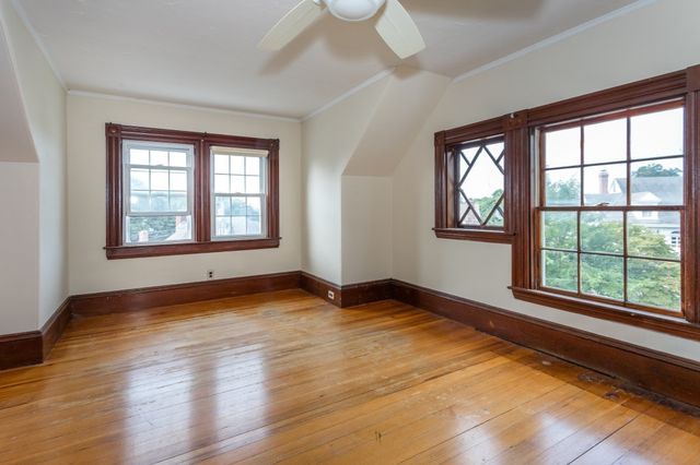 34 Avon Way, Quincy, MA 02169