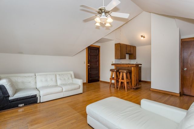 34 Avon Way, Quincy, MA 02169