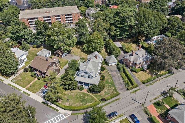 34 Avon Way, Quincy, MA 02169