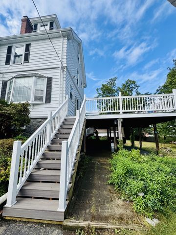 34 Avon Way, Quincy, MA 02169